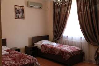 Отель Satti Zharkent Двухместный номер Делюкс с 2 отдельными кроватями-4